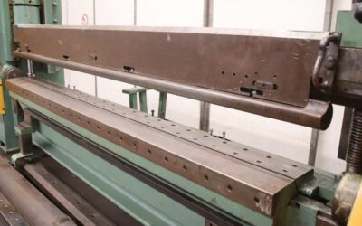 Schwenkbiegemaschine 2500 x 3 mm von LOTZE - HZ 2500/3 – Bild 10