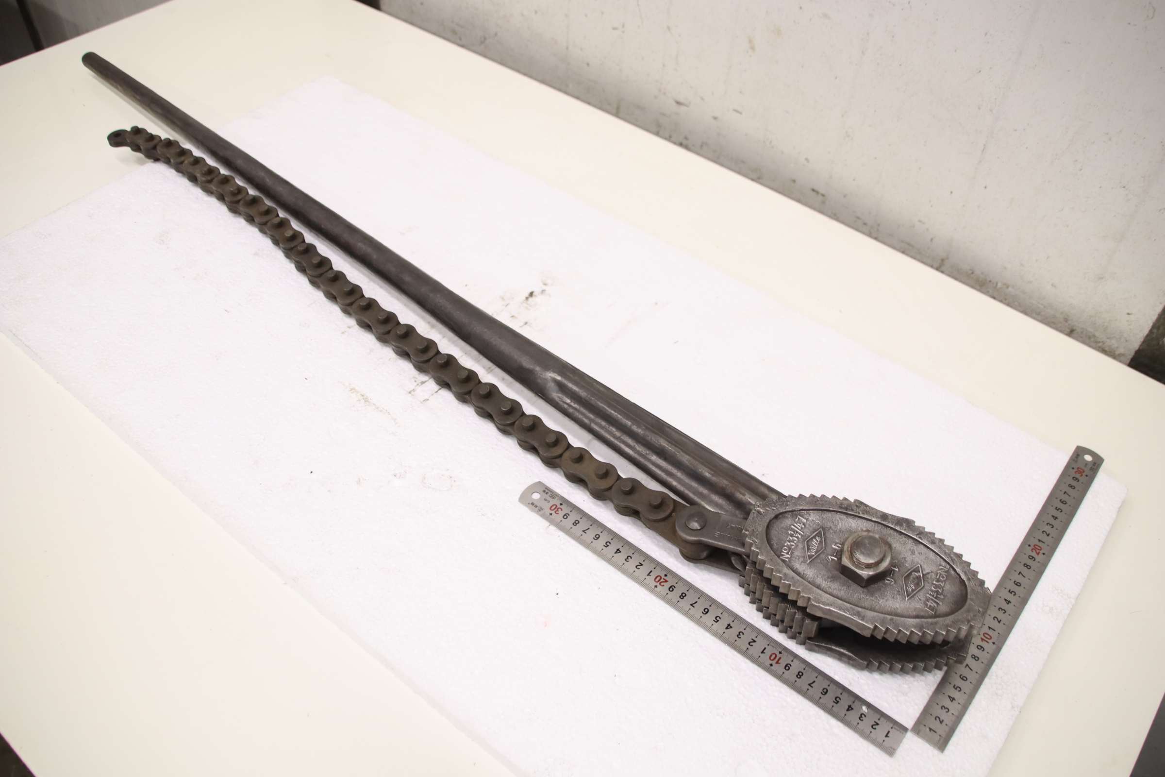 Rohrkettenschlüssel von Wille - No 33 1/2 /47 1-6 Länge 1210 mm
