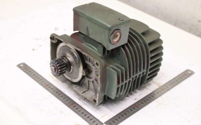 Getriebemotor 0,07/0,27 kW 680/2900 U/min U/min von Mannesmann Demag - 13/6 PF 8/2