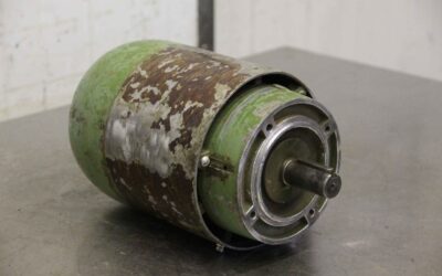 Alternative view of Elektromotor 1,1 kW 1400 U/min von MEZ - 2AP90S-4