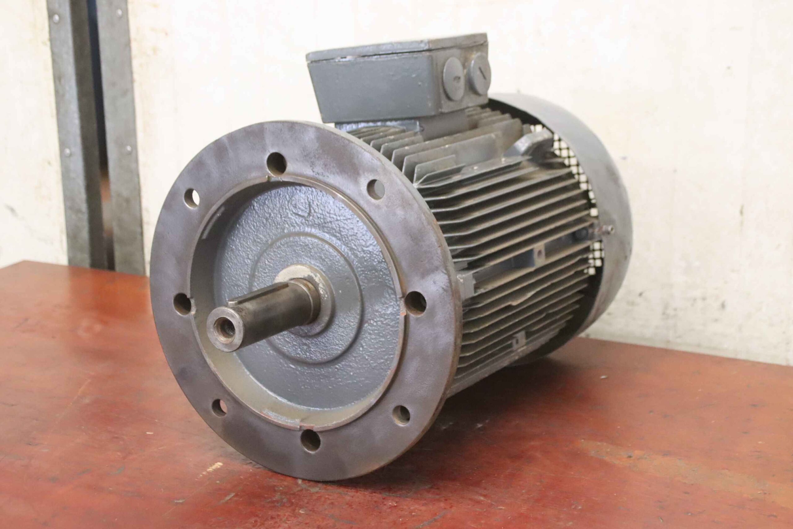 Elektromotor 11 kW 1460 U/min von Siemens - IEC 160M 1 LA5163-4AA21
