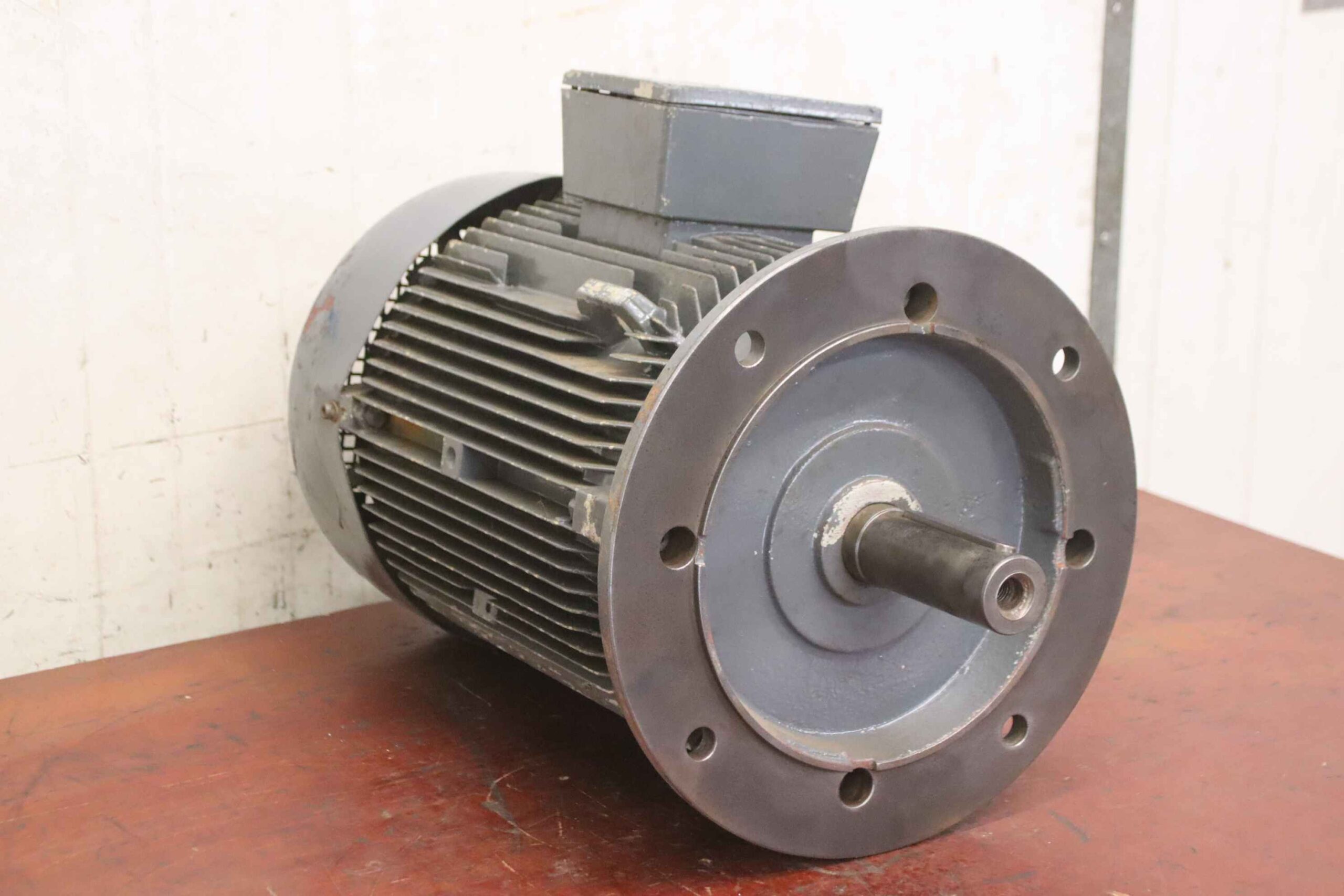 Elektromotor 11 kW 1460 U/min von Siemens - IEC 160M 1 LA5163-4AA21 – Bild 2
