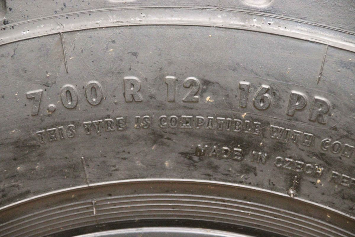 Reifen mit Felge von Continental - IC70 7.00 R 12 16 PR 136 A5 – Bild 4