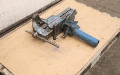 Alternative view of Bankschraubstock höhenverstellbar von Heuer Front - Spannweite 230 mm