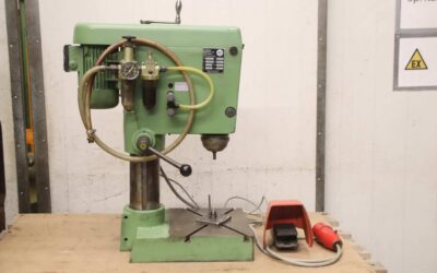 Taumelnietmaschine von FMW - HN1B-2 – Bild 12