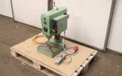 Taumelnietmaschine von FMW - HN1