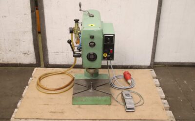 Taumelnietmaschine von FMW - HN1 – Bild 3