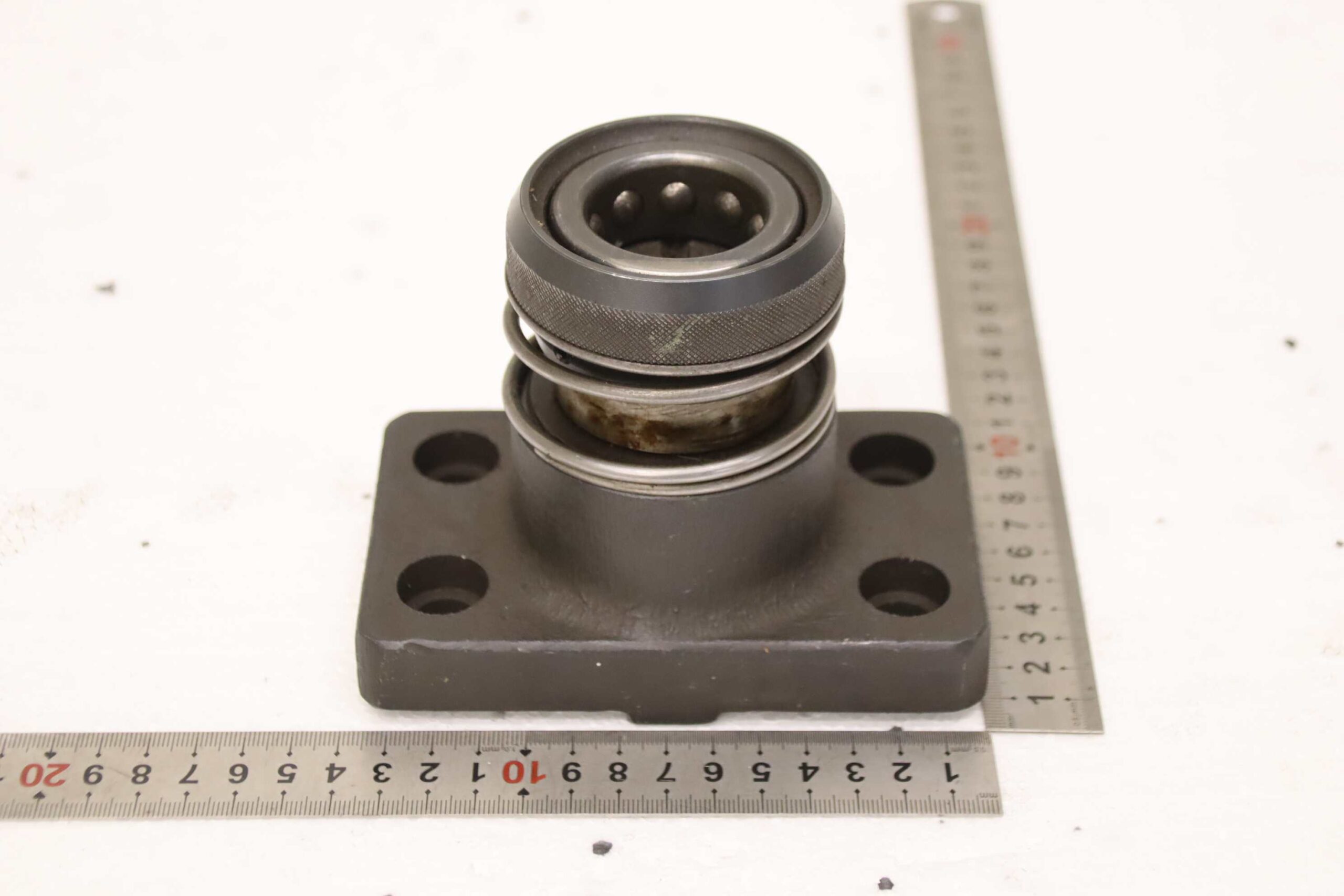 Stempelaufnahme mit Schnellwechselvorrichtung von Mubea - Stempelhalter Aufnahme Ø 36 mm – Bild 3