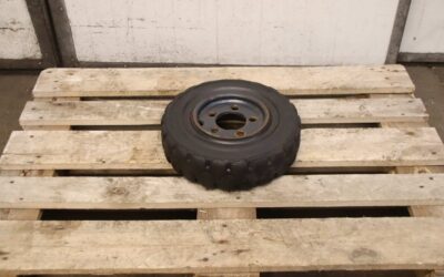 Vollgummi Reifen von ROTA Solideal - 15x4 1/2-8  RIM 3.00 D-8 – Bild 3