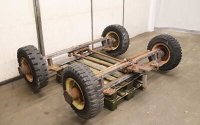Alternative view of Fahrgestell für Schwerlast-Transportwagen von unbekannt - 2-Achs-Lenkung  Achsabstand 1040 mm