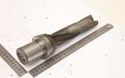 Wendeplattenbohrer von unbekannt - Aufnahme Ø50 mm  mit Innenkühlung