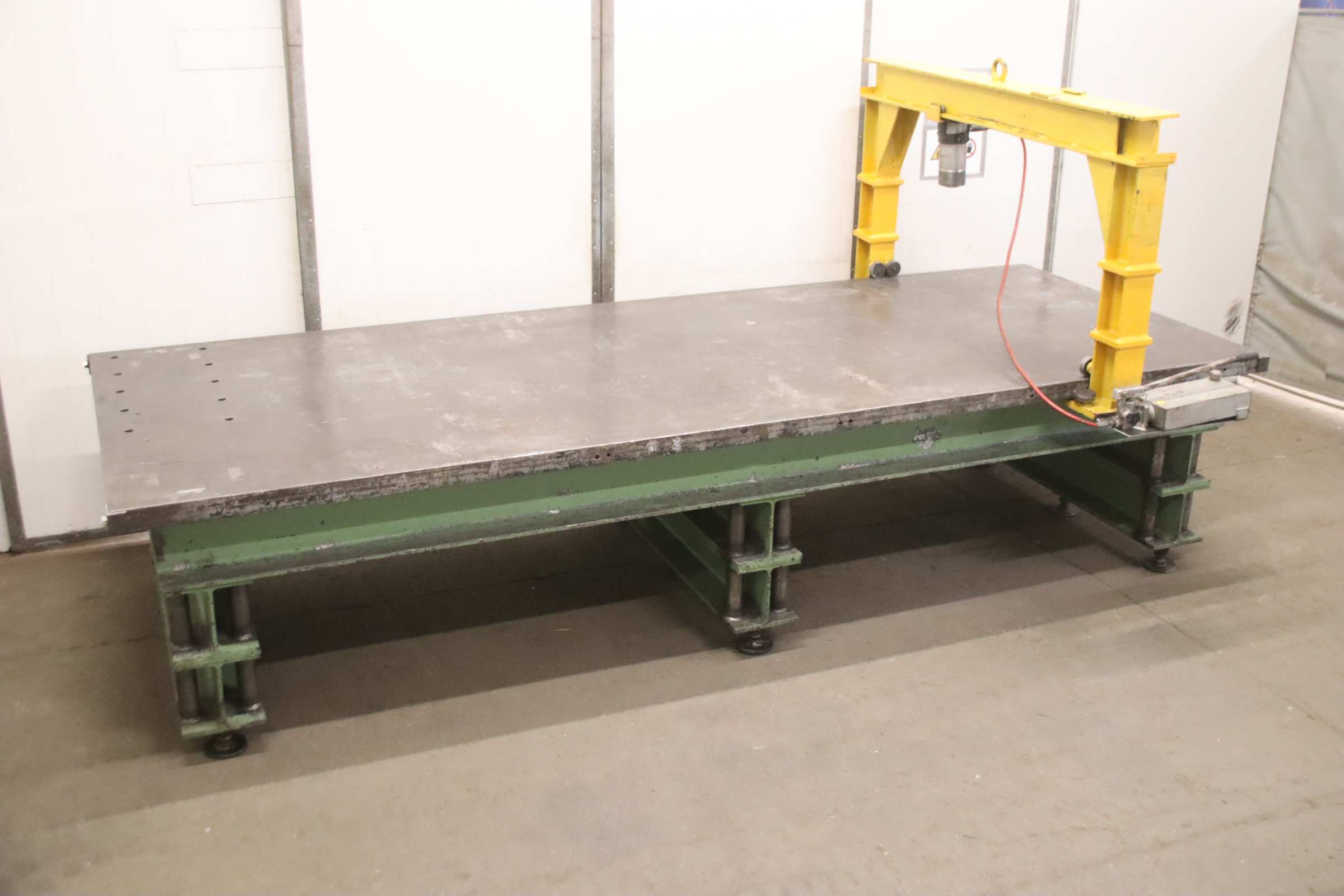 Aufspannplatte mit Richtpresse von unbekannt - 1510/4025/H900 mm