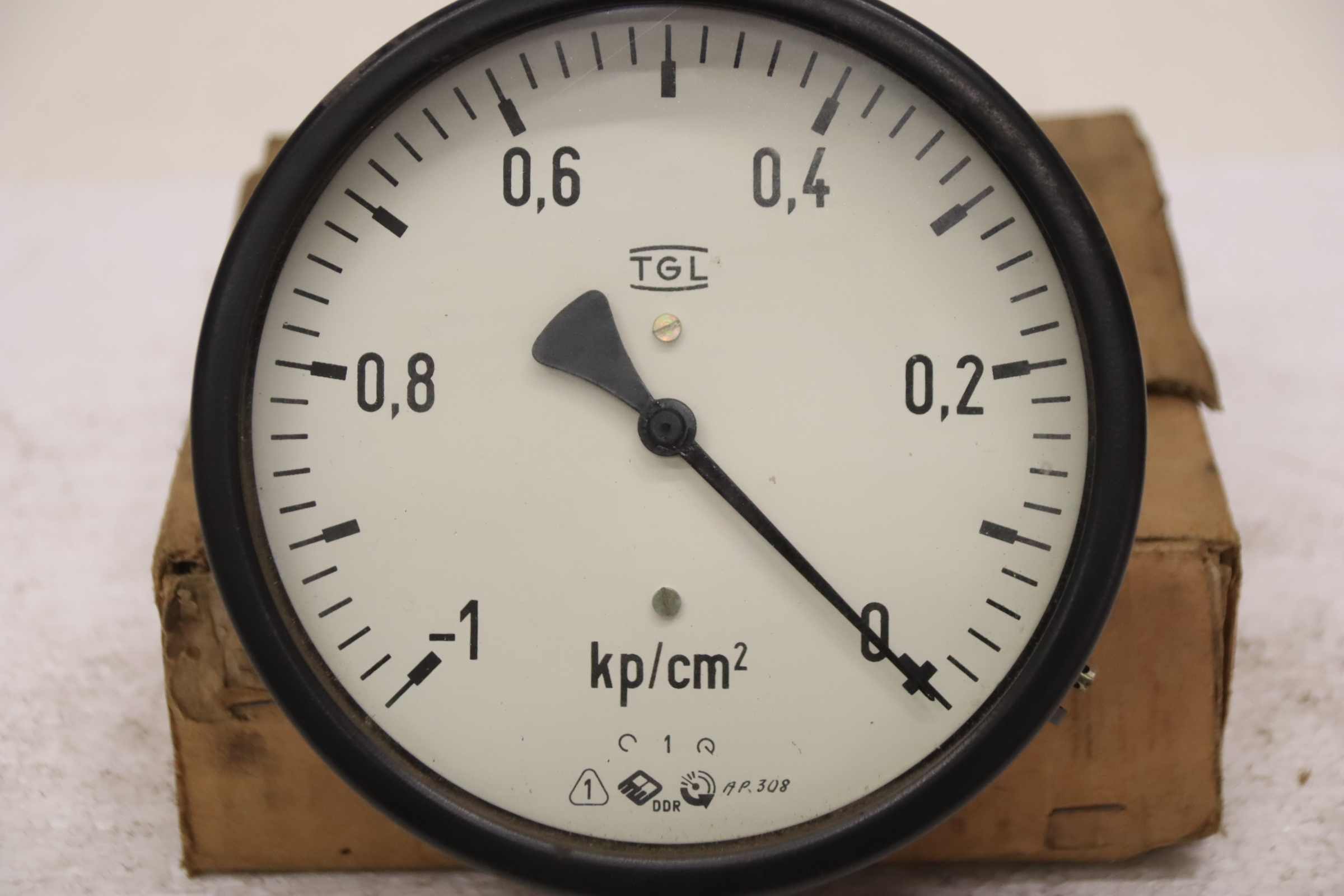 Manometer -1-0 bar / -1-0 kp/cm² von TGL** - 1/BM 20/2 160Ø -1-0 kp/cm² – Bild 4